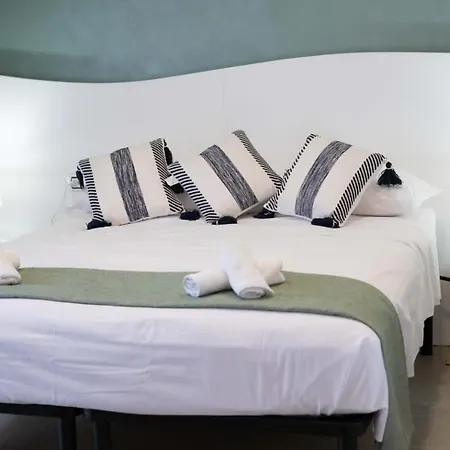 Vista Mare Bed & Breakfast 4*